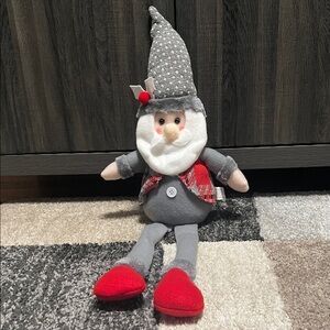 Santa Claus Christmas shelf sitter, grey and red, EUC!